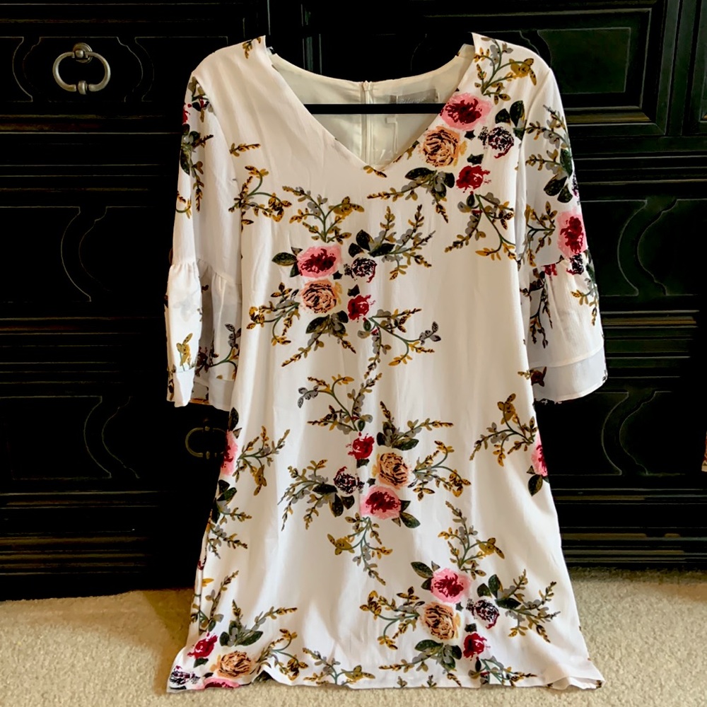 Women’s floral dress, 3/4 sleeve